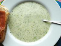 Brocollisoppa soppa med brocolli